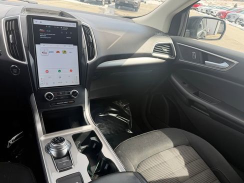 Used 2024 Ford Edge SEL w/ Convenience Package image 22