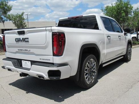 Used 2024 GMC Sierra 1500 Denali Ultimate AWD/4WD image 6