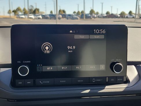 Used 2024 Honda Accord EX image 22