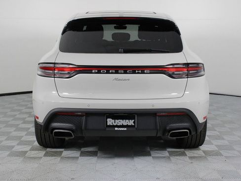 New 2026 Porsche Macan image 6