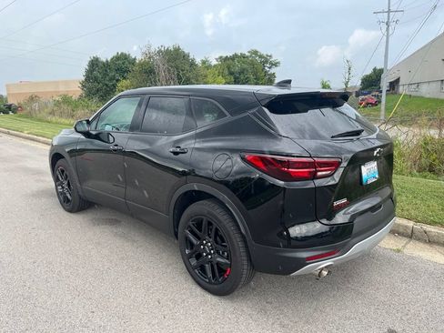 Used 2024 Chevrolet Blazer LT w/ Redline Edition FWD image 4