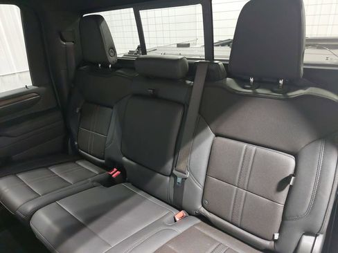 Used 2024 Chevrolet Silverado 3500 High Country w/ High Country Premium Package image 13