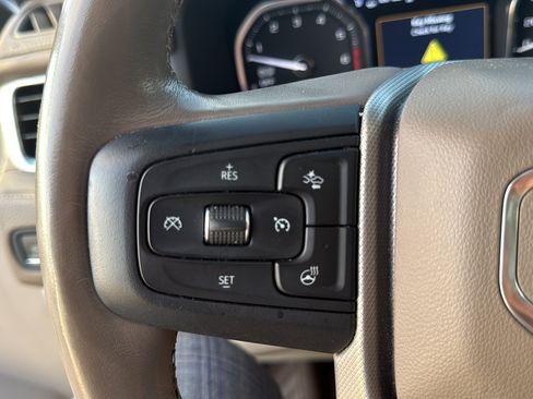 Used 2021 GMC Yukon Denali w/ Denali Ultimate Package RWD image 13