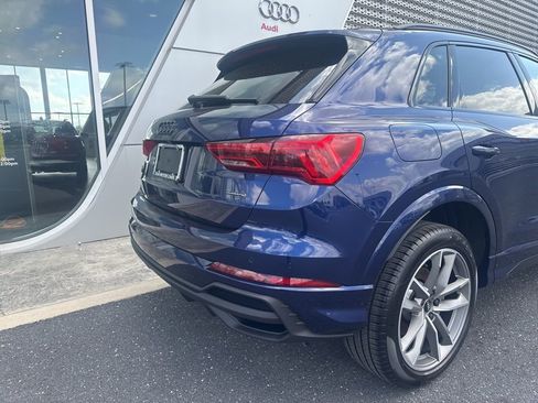 Used 2025 Audi Q3 2.0T Premium w/ Convenience Package AWD/4WD image 4