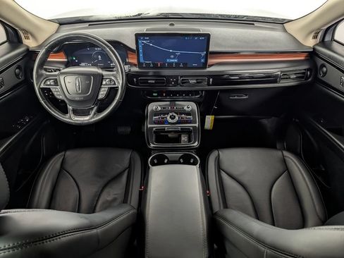 Used 2022 Lincoln Nautilus Reserve w/ Equipment Group 201A AWD/4WD image 14