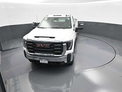 Used 2025 GMC Sierra 2500 Pro w/ Convenience Package image 23