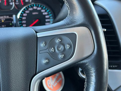 Used 2018 GMC Yukon SLT w/ Open Road Package image 34