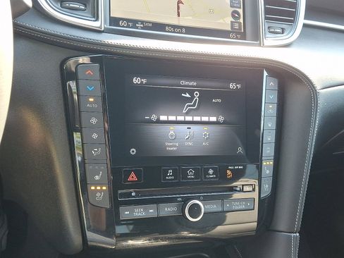 Certified 2023 INFINITI QX55 Essential AWD/4WD image 18