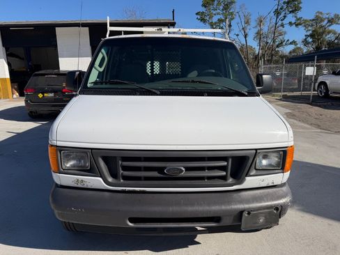 Used 2006 Ford E-250 and Econoline 250 image 10