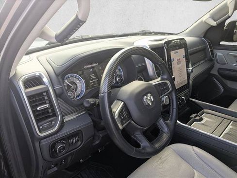 Used 2022 RAM 1500 Limited AWD/4WD image 10