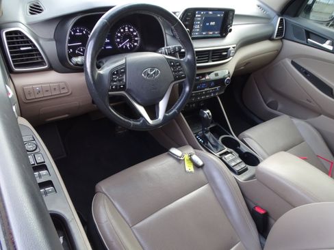 Used 2019 Hyundai Tucson Limited image 8