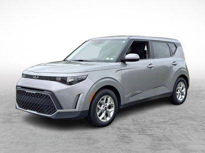 Used 2023 Kia Soul LX w/ Option Group 015