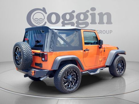 Used 2015 Jeep Wrangler Sport w/ Quick Order Package 23S AWD/4WD image 5
