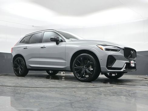 New 2026 Volvo XC60 T8 Ultra w/ Climate Package AWD/4WD image 38