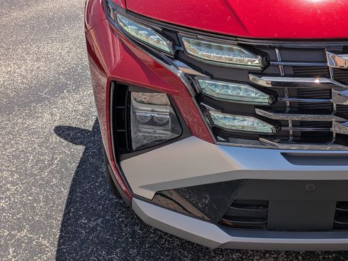 New 2026 Hyundai Tucson Limited FWD image 10