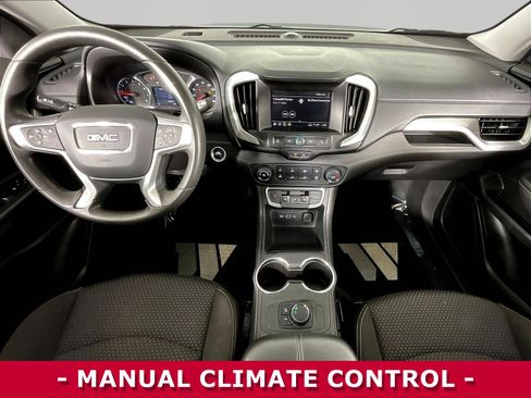 Used 2024 GMC Terrain SLE FWD image 7