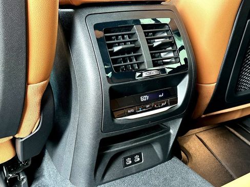 Certified 2024 BMW X3 sDrive30i w/ Premium Package RWD image 21