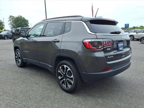 Used 2024 Jeep Compass Limited AWD/4WD image 5