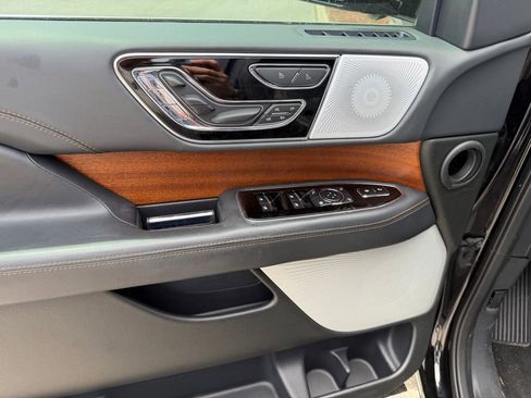 Used 2023 Lincoln Navigator L Black Label image 24