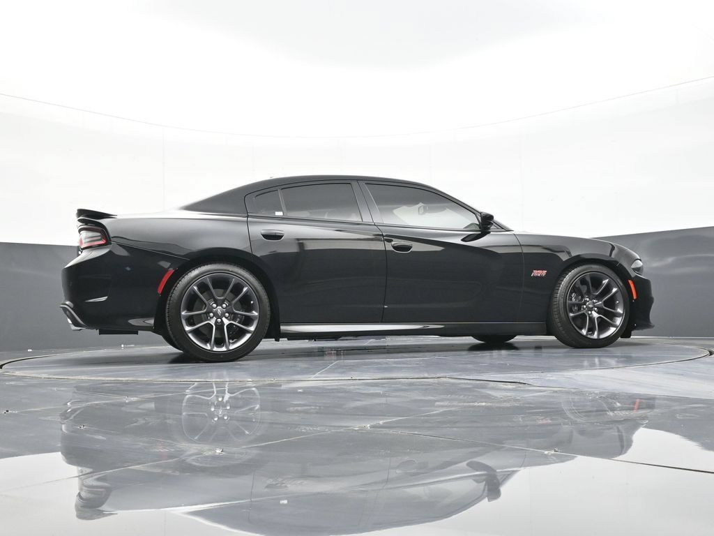 Used 2023 Dodge Charger Scat Pack w/ Technology Group RWD image 40