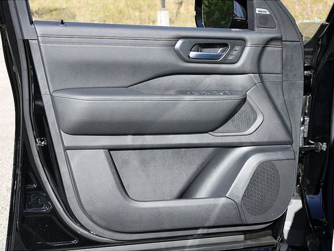 New 2026 Nissan Armada PRO-4X image 12