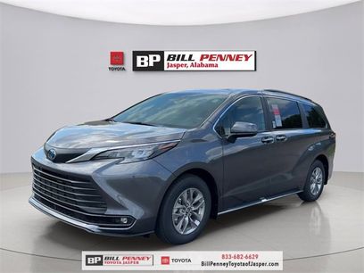 New 2025 Toyota Sienna XLE