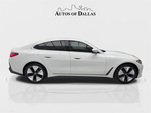 Used 2022 BMW i4 eDrive40 image 7