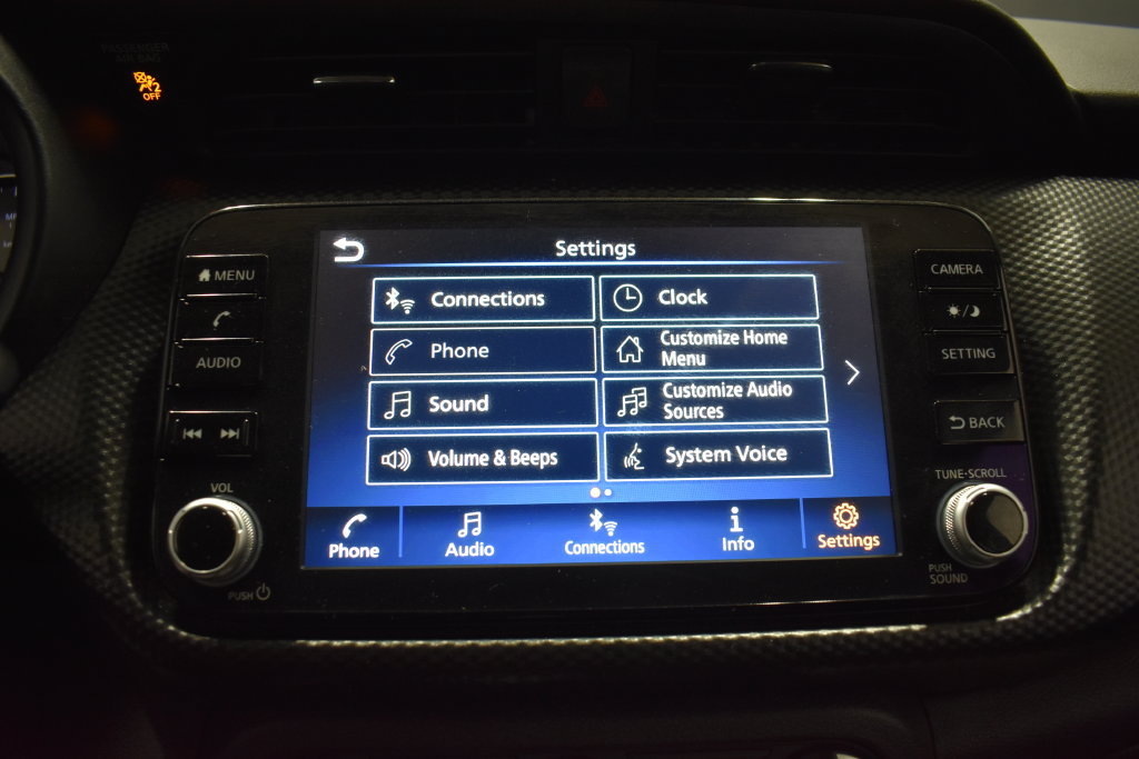 Certified 2023 Nissan Kicks SV FWD image 22