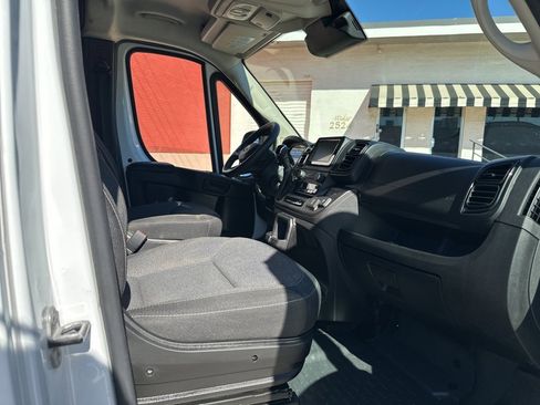 Used 2024 RAM ProMaster 1500 w/ Convenience Group image 43