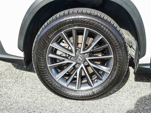 Used 2022 Lexus NX 350 Premium image 9