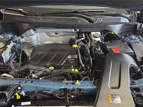 Used 2024 Buick Envista Sport Touring FWD image 28