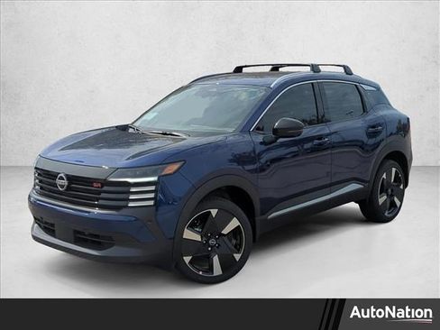 New 2026 Nissan Kicks SR image 1