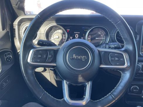 Used 2022 Jeep Wrangler Unlimited Sahara w/ Cold Weather Group image 24