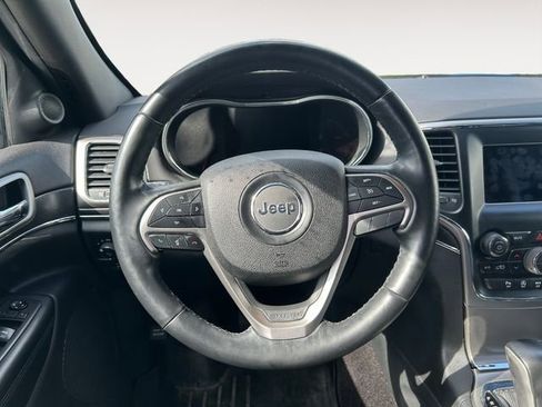 Used 2018 Jeep Grand Cherokee Limited image 12