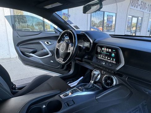 Used 2017 Chevrolet Camaro LT w/ Technology Package RWD image 24