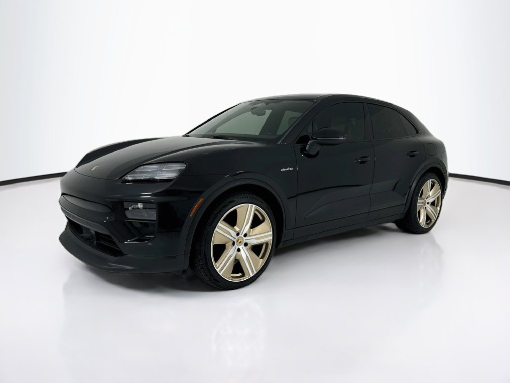 Certified 2024 Porsche Macan 4 Electric AWD/4WD image 1