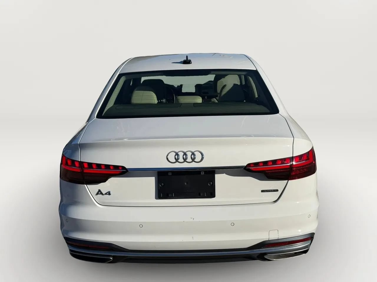 Used 2021 Audi A4 2.0T Premium w/ Convenience Package AWD/4WD image 4