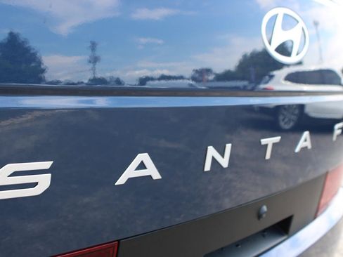 Used 2025 Hyundai Santa Fe SEL FWD image 8
