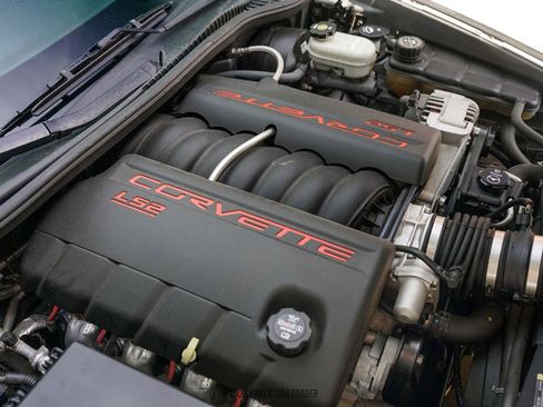 Used 2005 Chevrolet Corvette Convertible w/ Preferred Equipment Group RWD image 24