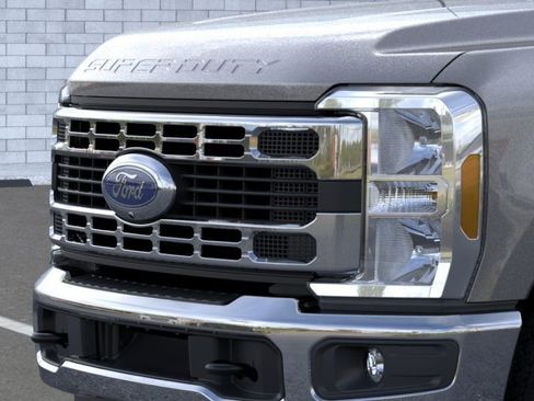 New 2026 Ford F250 XLT AWD/4WD image 17