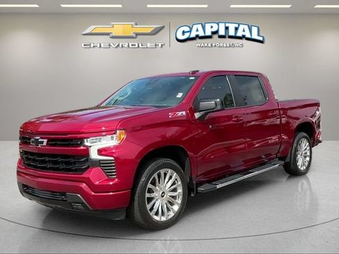 Used 2022 Chevrolet Silverado 1500 RST w/ Z71 Off-Road Package AWD/4WD image 1