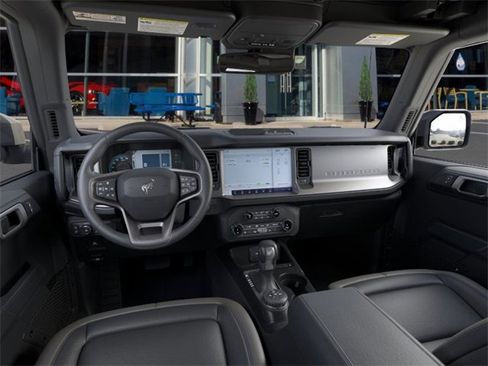 New 2025 Ford Bronco Outer Banks image 9