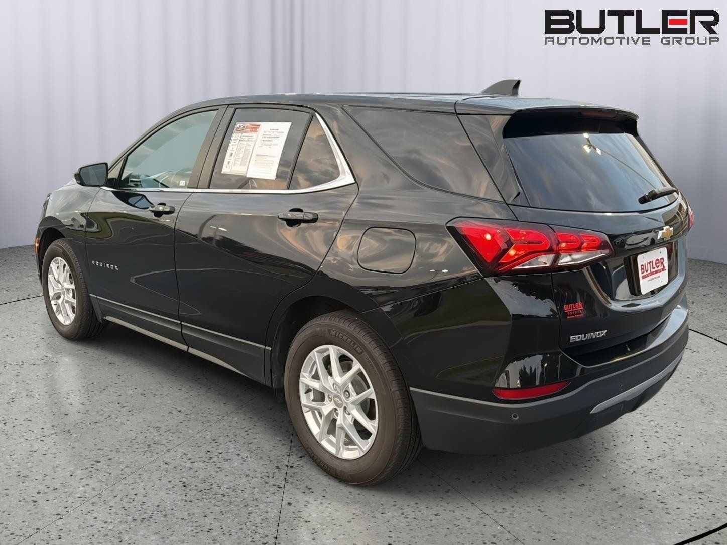 Used 2024 Chevrolet Equinox LT FWD image 4