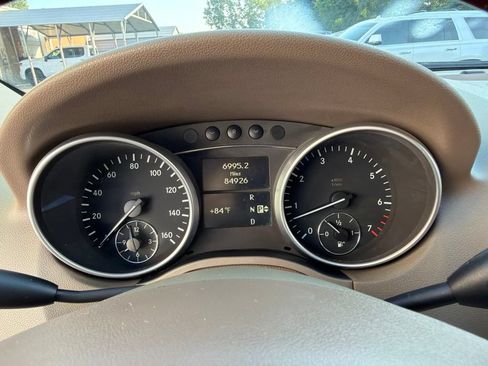 Used 2010 Mercedes-Benz ML 350 2WD image 28