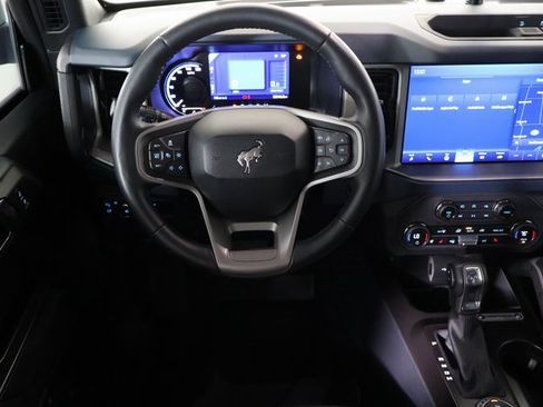 Used 2024 Ford Bronco Outer Banks image 19
