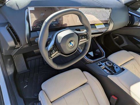 New 2026 BMW X3 xDrive30 w/ Premium Package AWD/4WD image 3