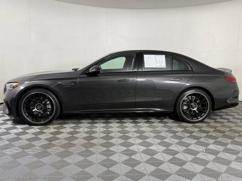 Used 2026 Mercedes-Benz E 53 AMG e 4MATIC Sedan image 3