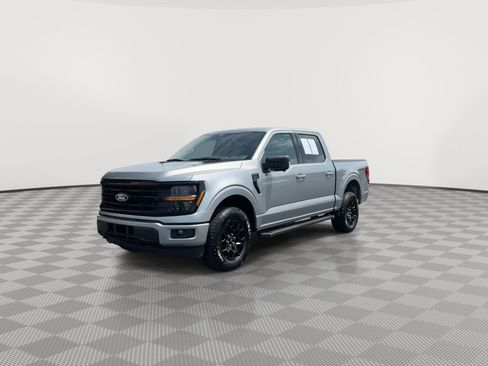 Used 2025 Ford F150 XLT w/ Equipment Group 302A MID AWD/4WD image 4