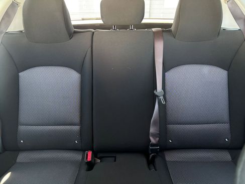 Used 2025 Kia Soul LX w/ LX Technology Package image 34