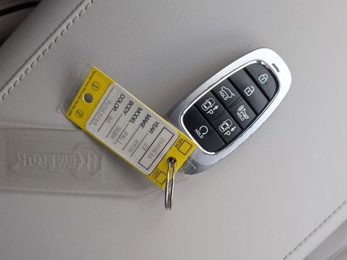 Certified 2023 Hyundai Palisade Calligraphy w/ Cargo Package image 21